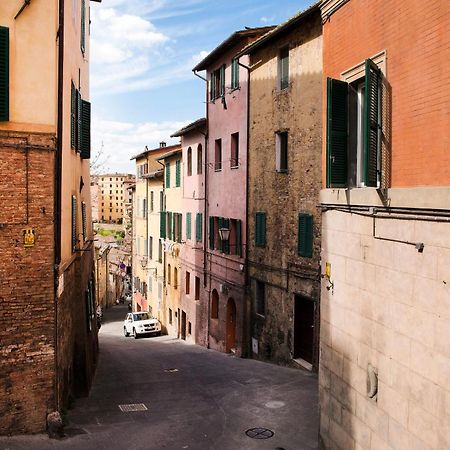 Cozy Apartment In The Heart Of Siena Ngoại thất bức ảnh