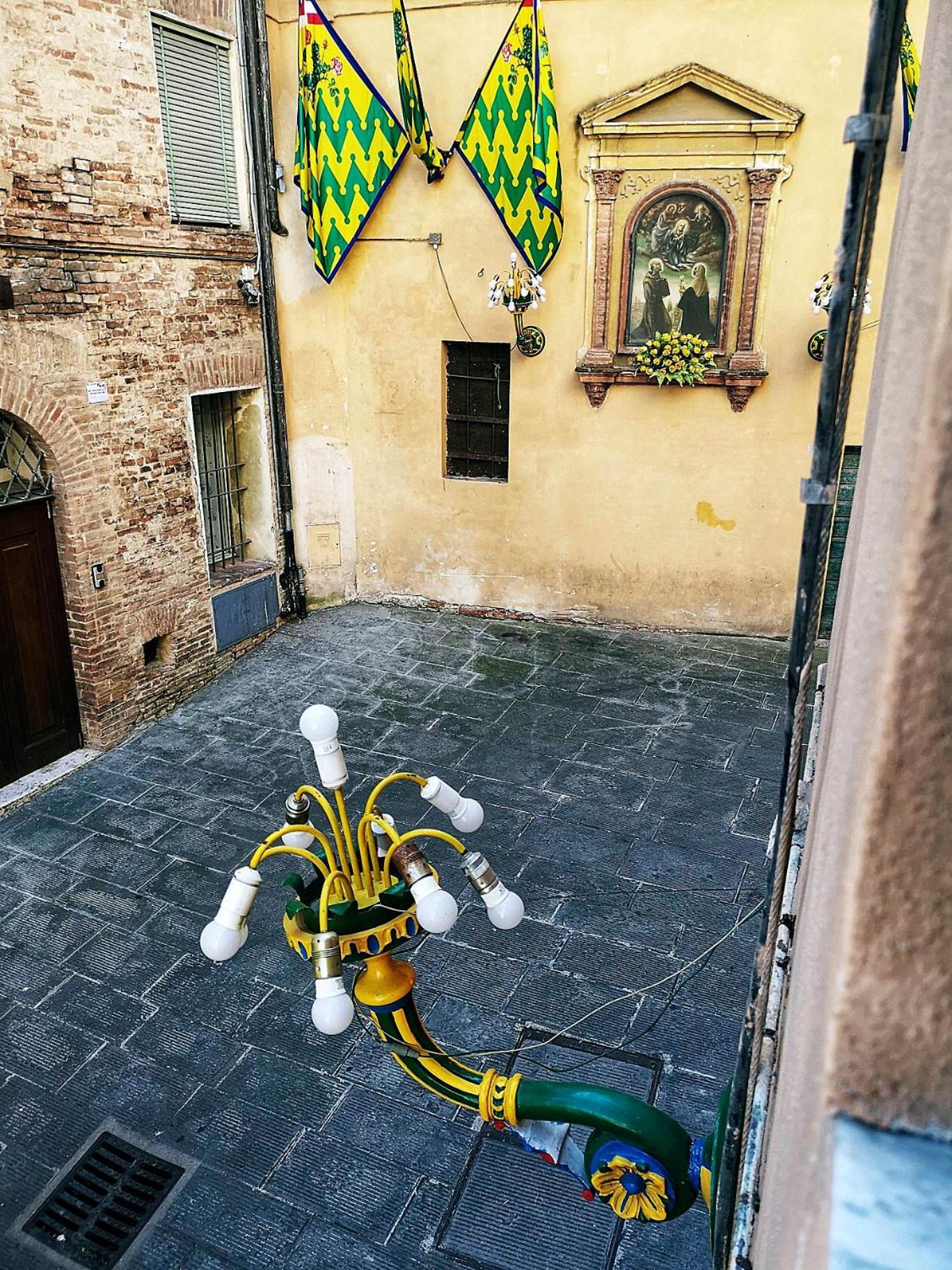 Cozy Apartment In The Heart Of Siena Ngoại thất bức ảnh