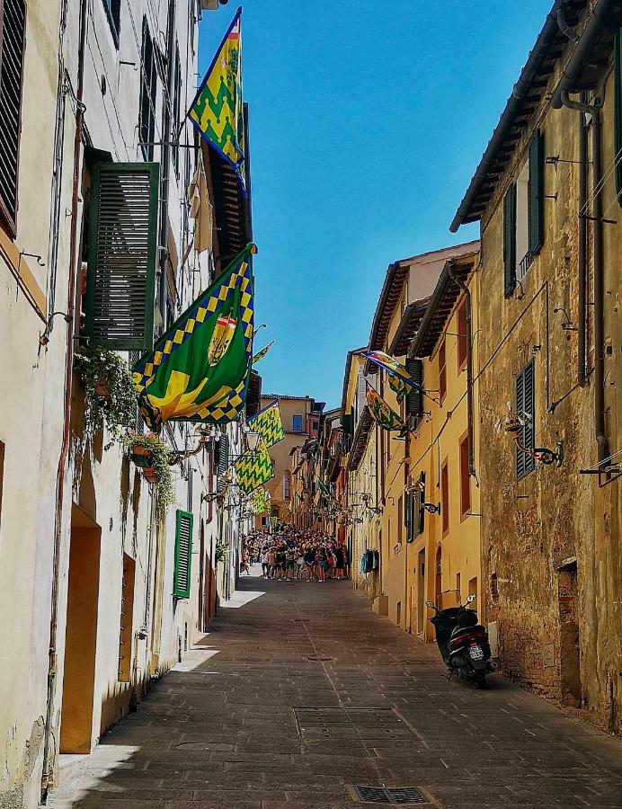 Cozy Apartment In The Heart Of Siena Ngoại thất bức ảnh